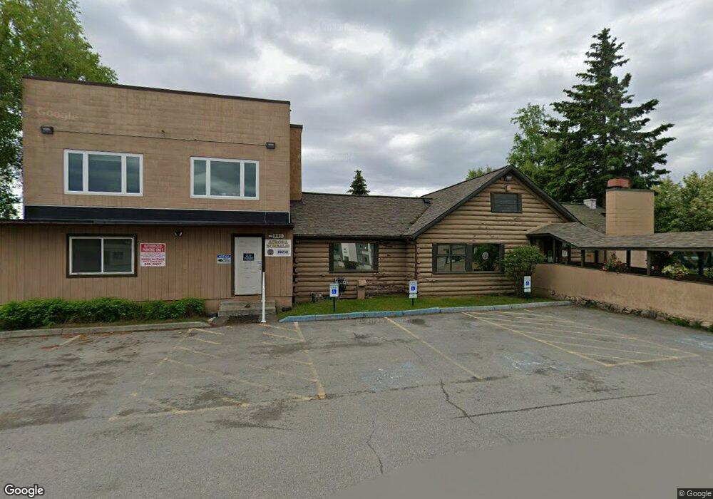 840 W Fireweed Ln, Anchorage, AK 99503 - photo 1