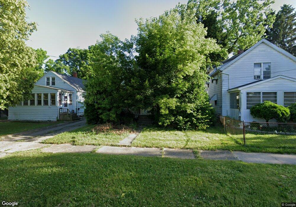 2101 Kansas Ave, Flint, MI 48506 - photo 1