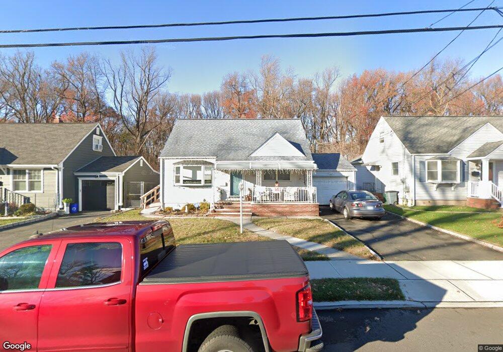 778 Pinewood Rd, Union, NJ 07083 - photo 1