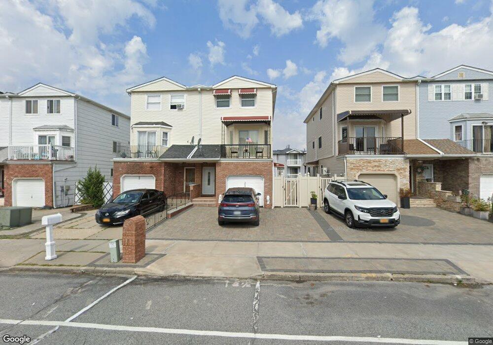 264 Merrymount St, Staten Island, NY 10314 - photo 1