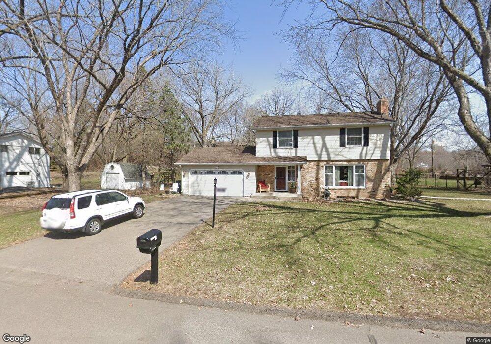 5937 Holiday Rd, Minnetonka, MN 55345 - photo 1