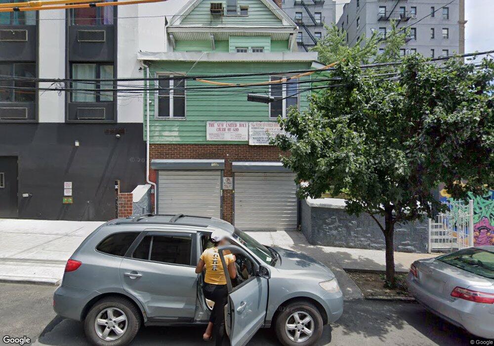 2676 Creston Ave, Bronx, NY 10468 - photo 1