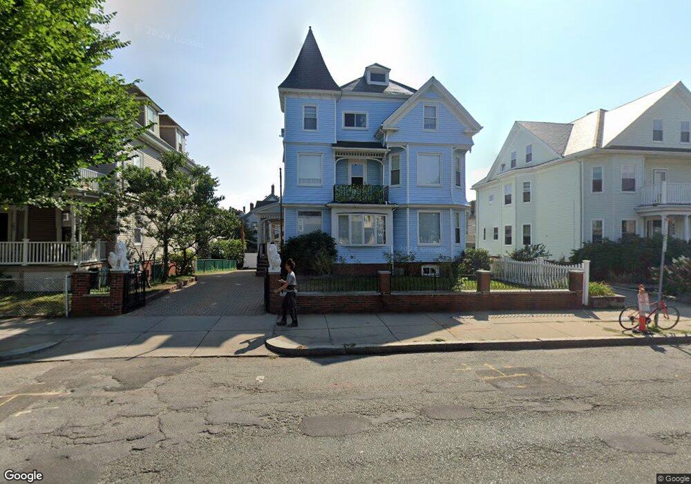 166 Highland Ave unit 2, Somerville, MA 02143 - photo 1