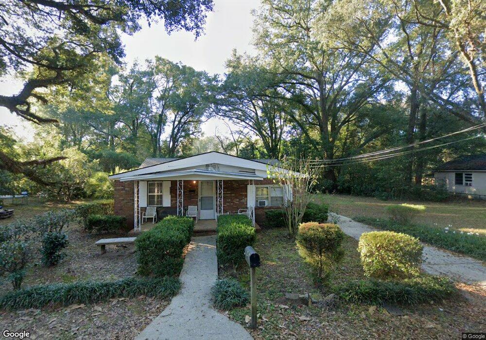 200 Columbia St, Bainbridge, GA 39819 - photo 1