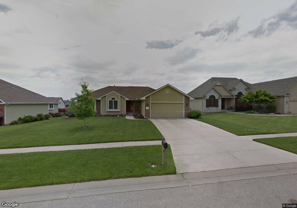 7639 SW 27th St, Topeka, KS 66614 - photo 1