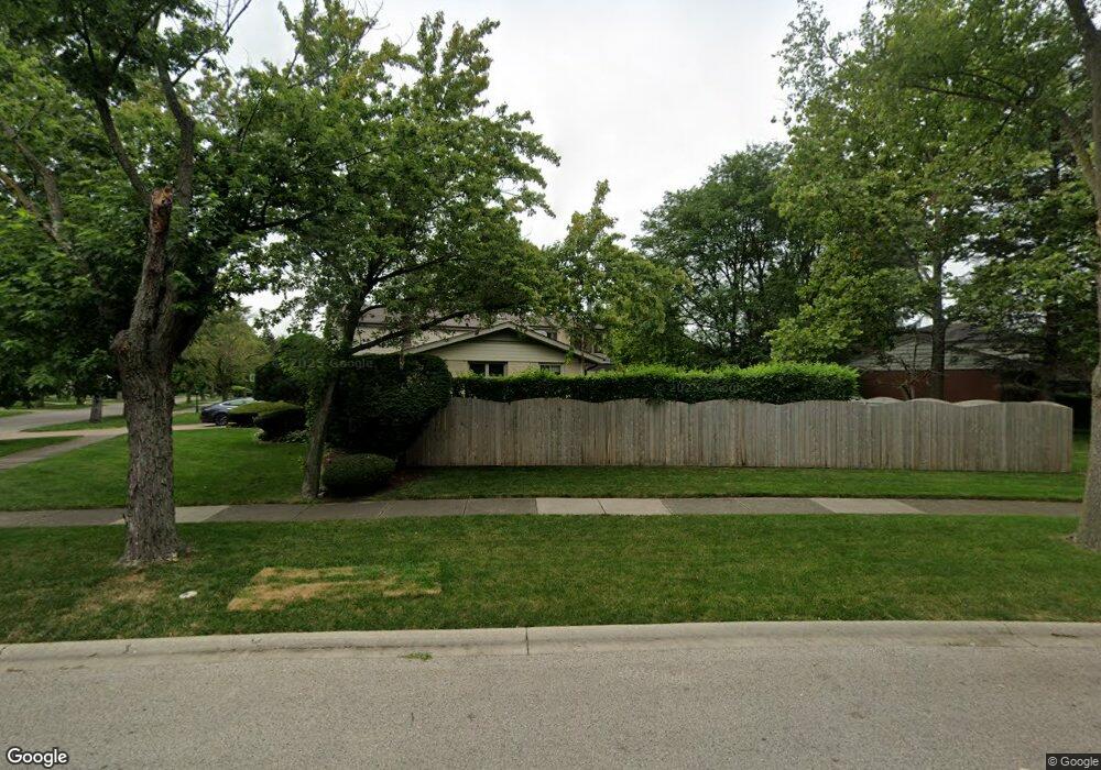 2401 Happy Hollow Rd, Glenview, IL 60026 - photo 1