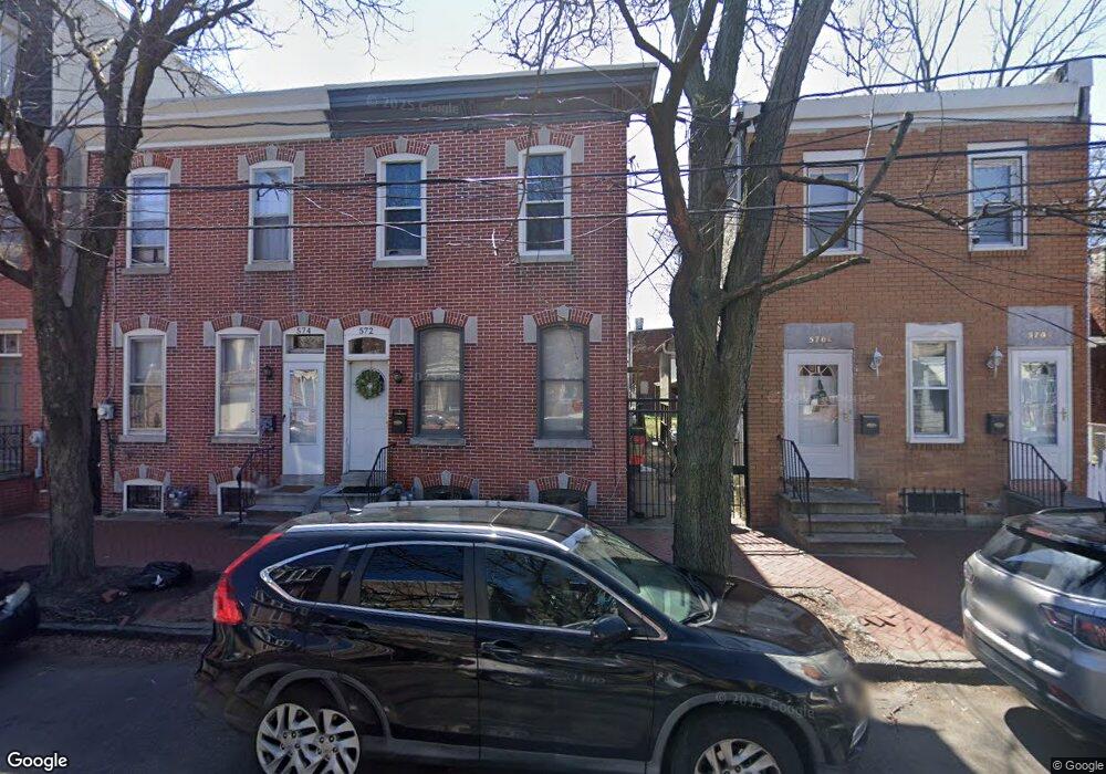 572 Berkley St, Camden, NJ 08103 - photo 1