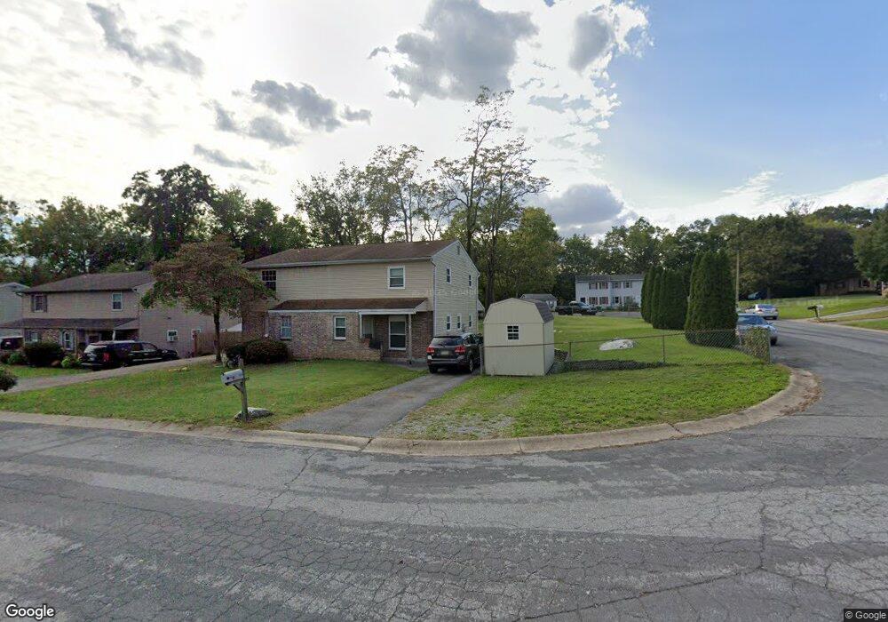 504 Creekside Ln, Mount Joy, PA 17552 - photo 1