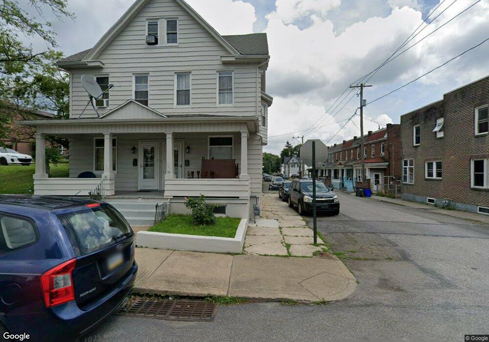 121 N Pine St, Hazleton, PA 18201 - photo 1