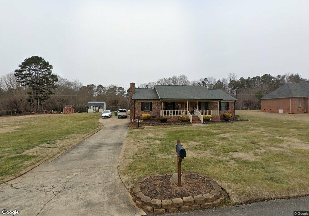 1405 Crowders Creek Rd, Gastonia, NC 28052 - photo 1