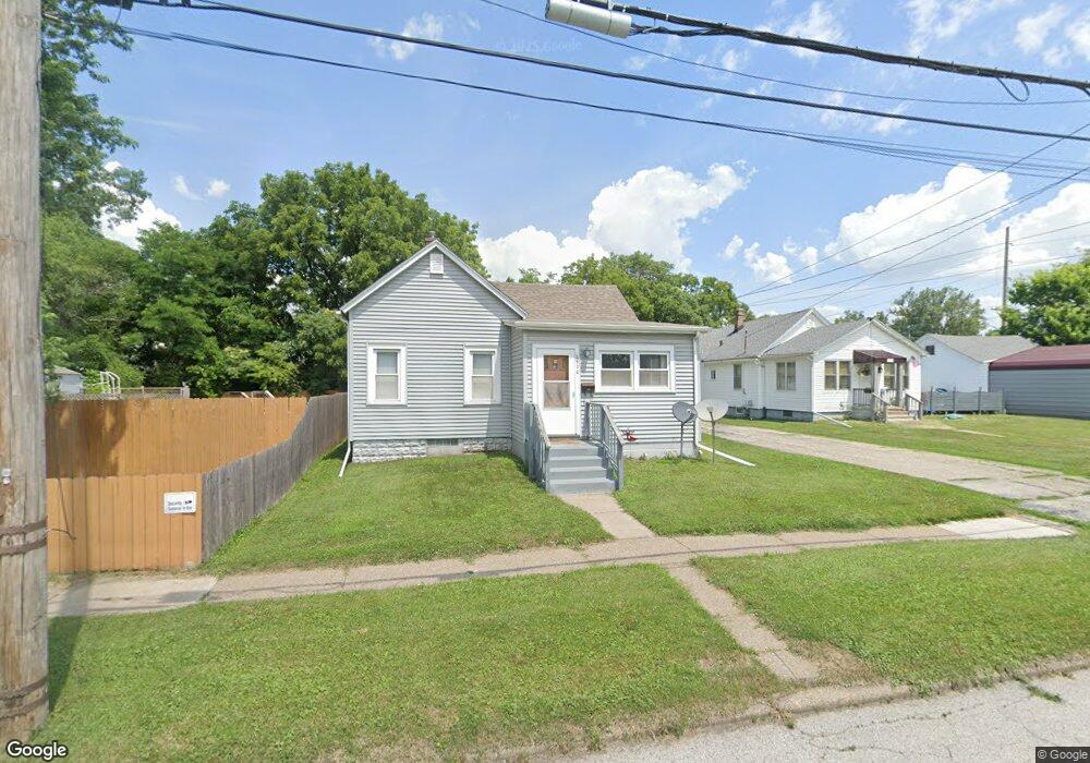 2920 Hobson Ave, Davenport, IA 52802 - photo 1