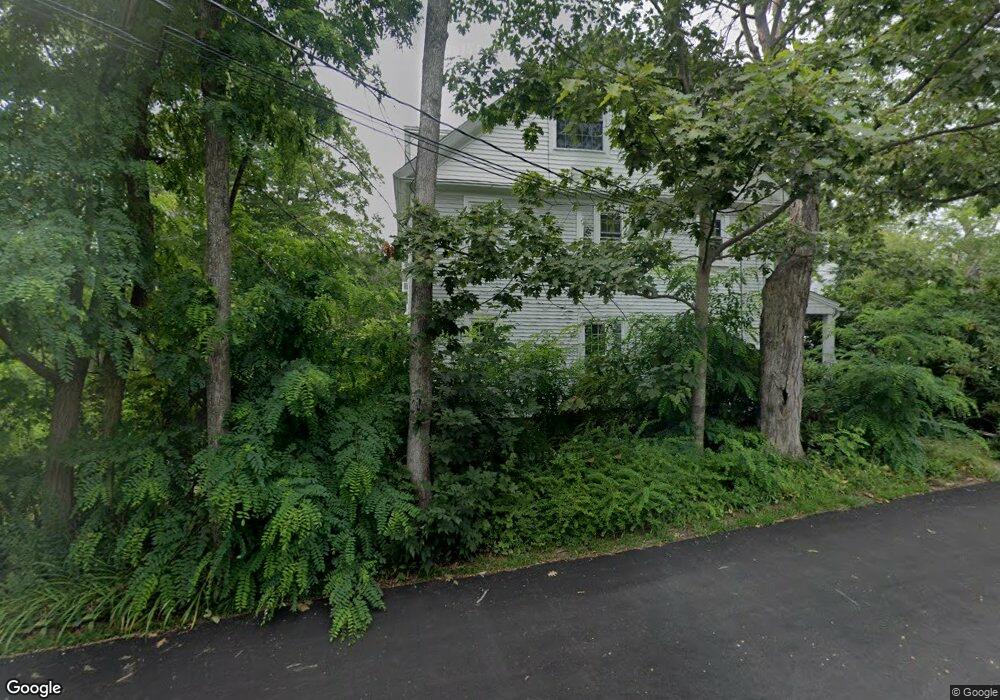 633 S Main St, Wolfeboro, NH 03894 - photo 1