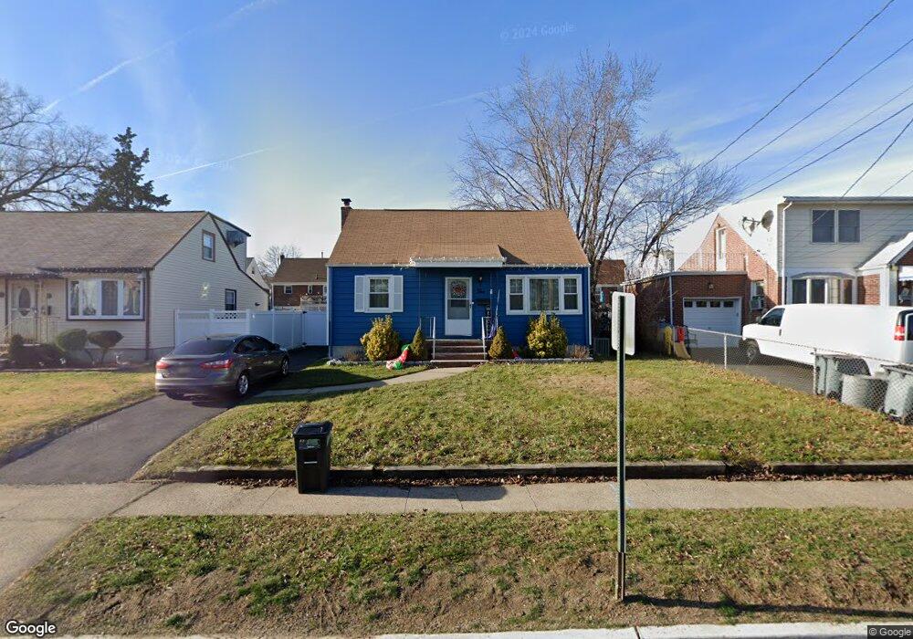 5 Greenlawn Dr, Lodi, NJ 07644 - photo 1