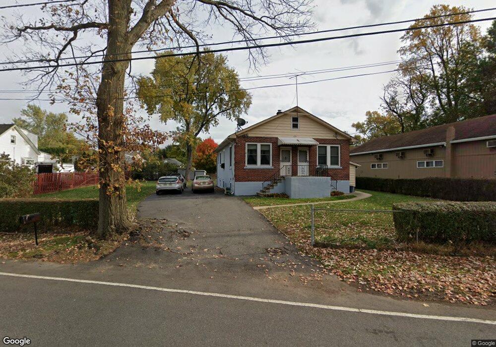 436 Riverview Dr, Totowa, NJ 07512 - photo 1