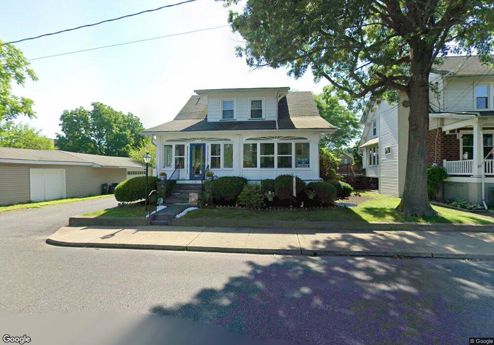 19 S 7th St, Quakertown, PA 18951 - photo 1