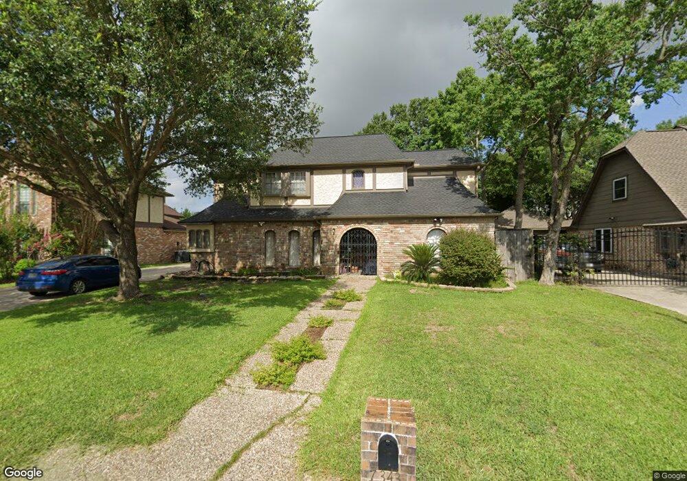 7343 Athlone Dr, Houston, TX 77088 - photo 1