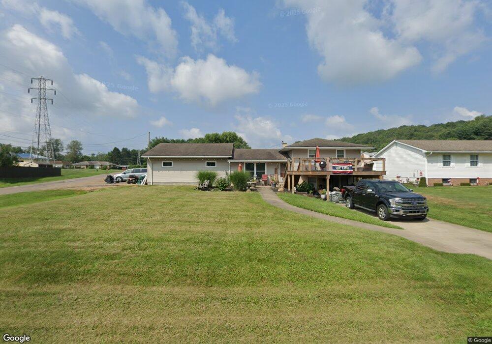 1310 Willow Ln, Wellsville, OH 43968 - photo 1