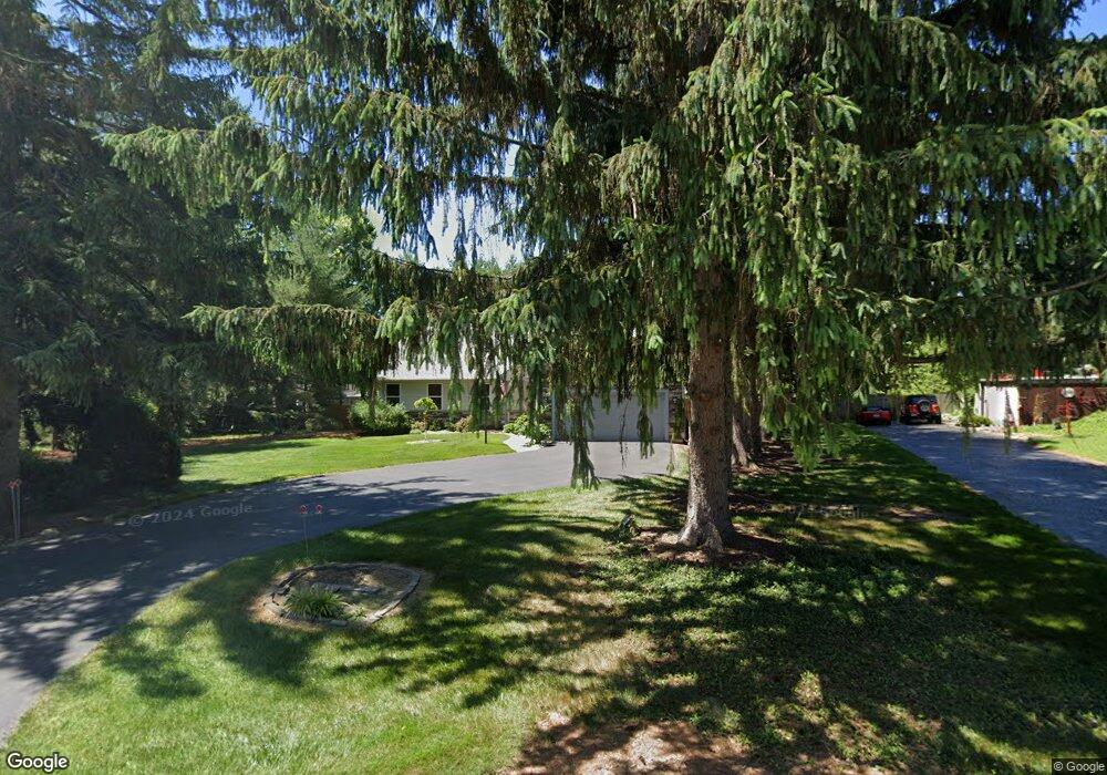 549 Old Farm Rd, Columbus, OH 43213 - photo 1