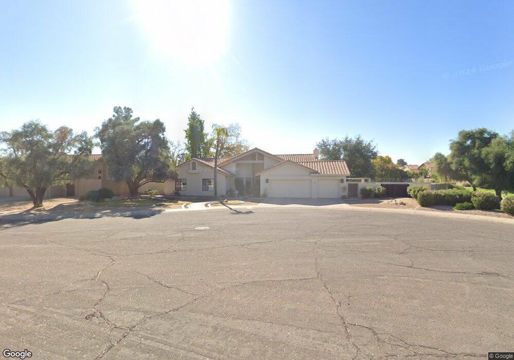 113 E La Vieve Ln, Tempe, AZ 85284 - photo 1