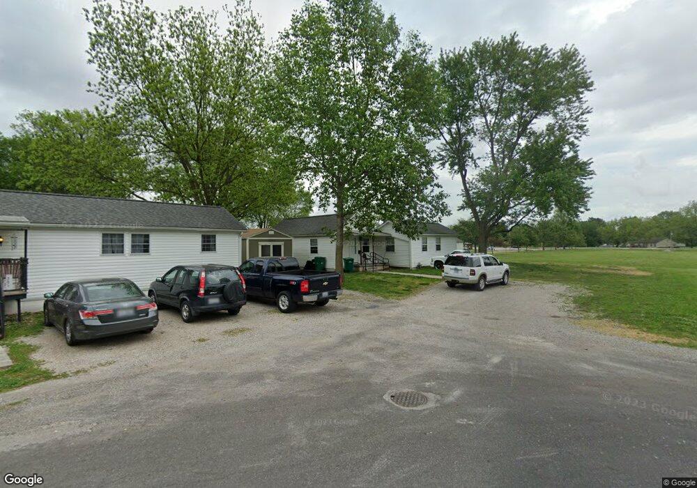 303 S Pitts St, Freeburg, IL 62243 - photo 1