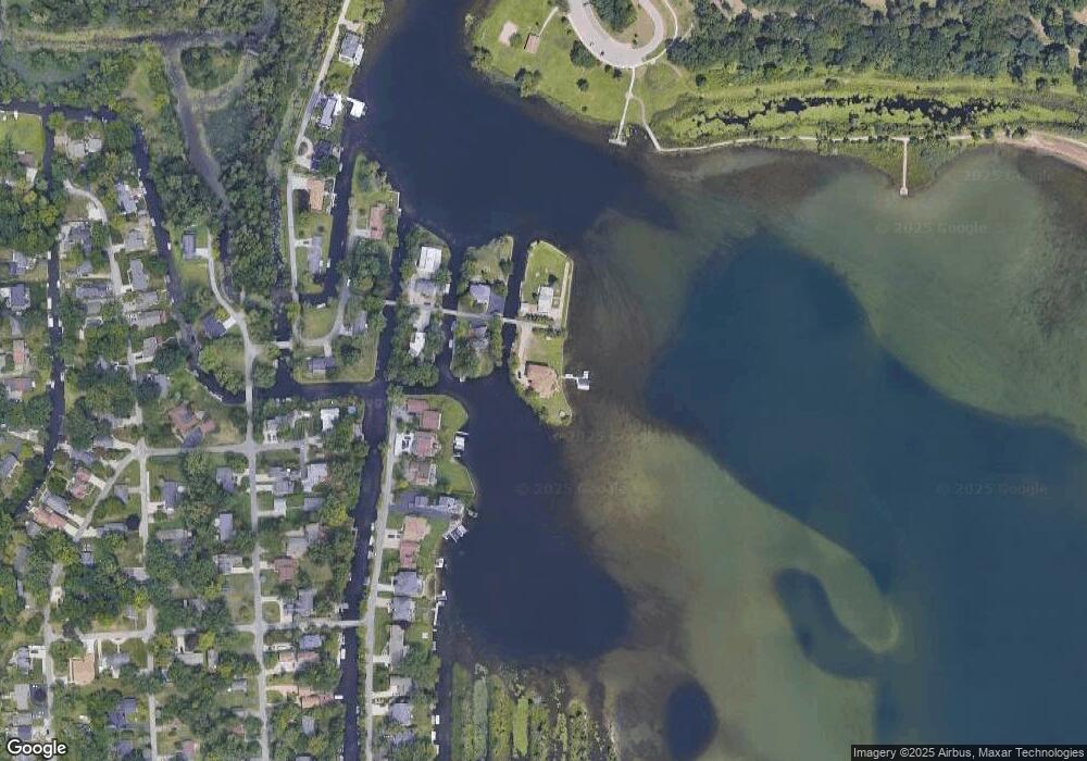 1751 Bungalow St, West Bloomfield, MI 48324 - photo 1