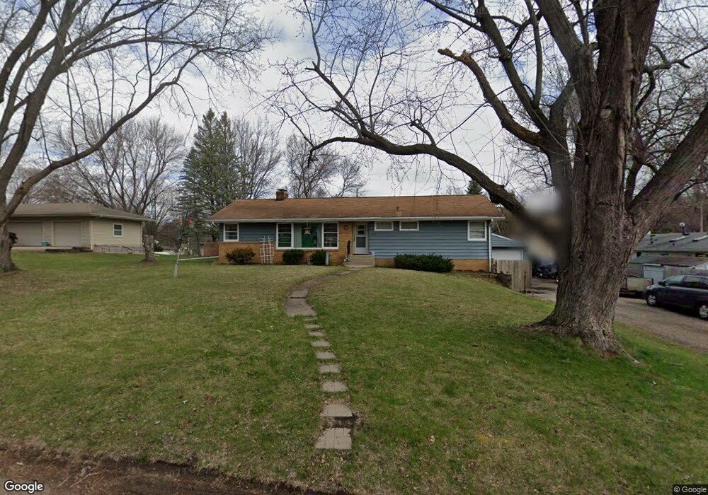 16212 Tonka Ln, Minnetonka, MN 55345 - photo 1