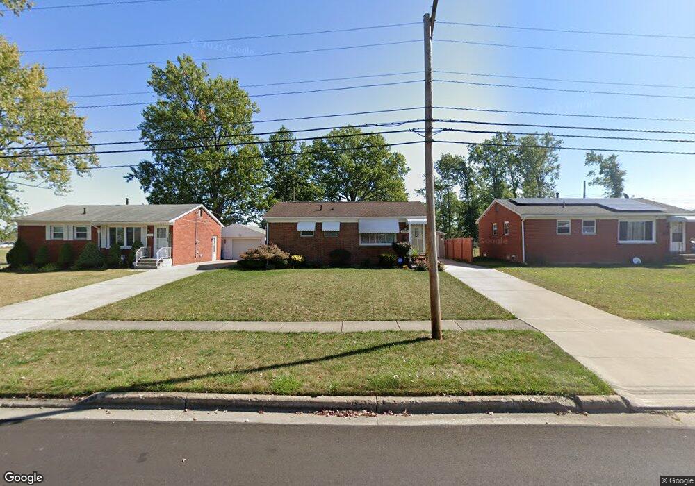 4439 Andover Ave, Lorain, OH 44055 - photo 1