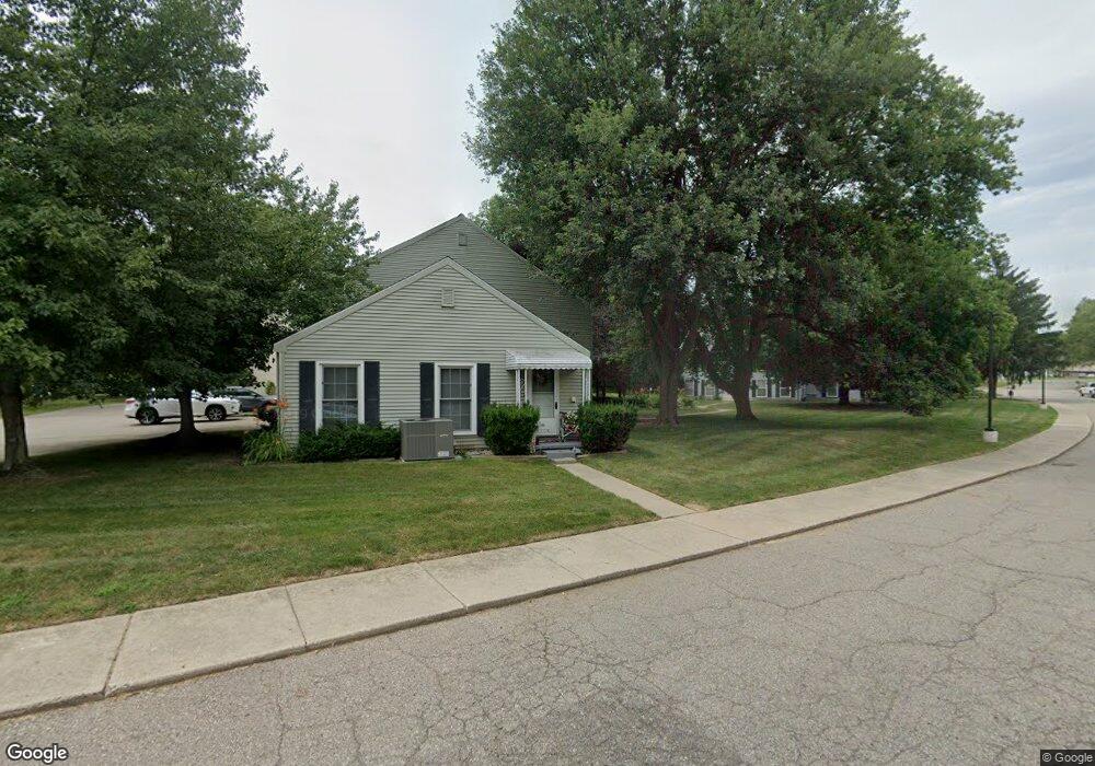 2160 Painted Post Dr unit 27, Flushing, MI 48433 - photo 1