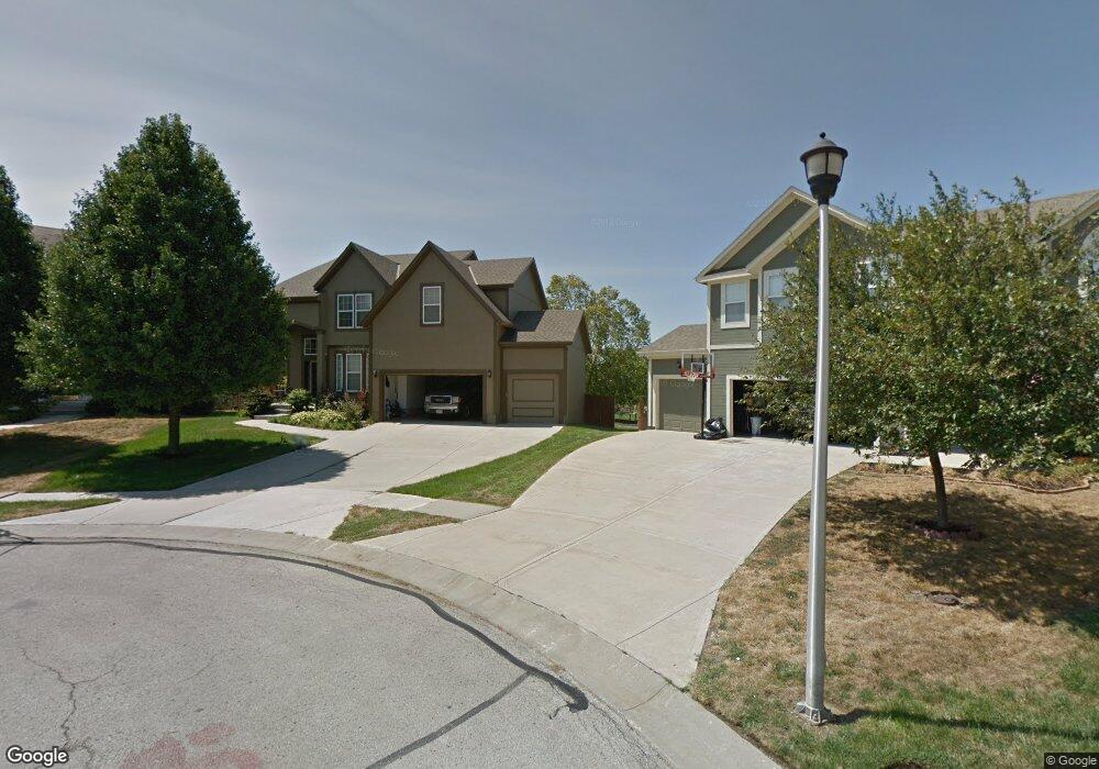 21111 W 56th St, Shawnee, KS 66218 - photo 1