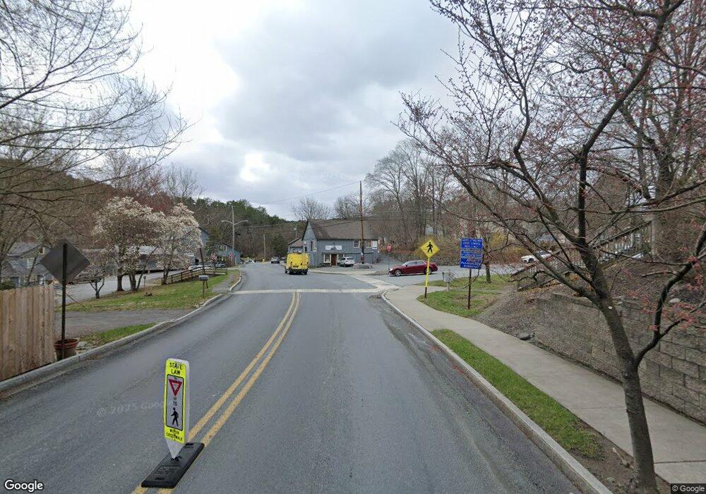 150 Mill St, Milford, PA 18337 - photo 1