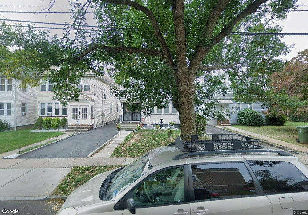 308 E Elm St, Linden, NJ 07036 - photo 1