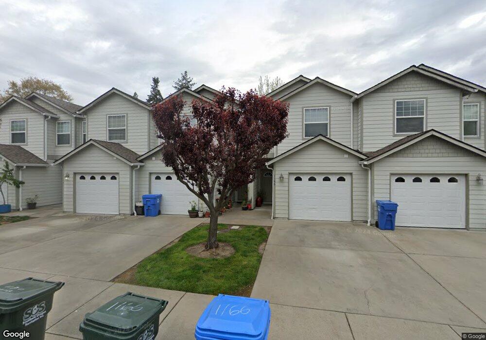 1170 SW Lafayette Dr, Grants Pass, OR 97527 - photo 1