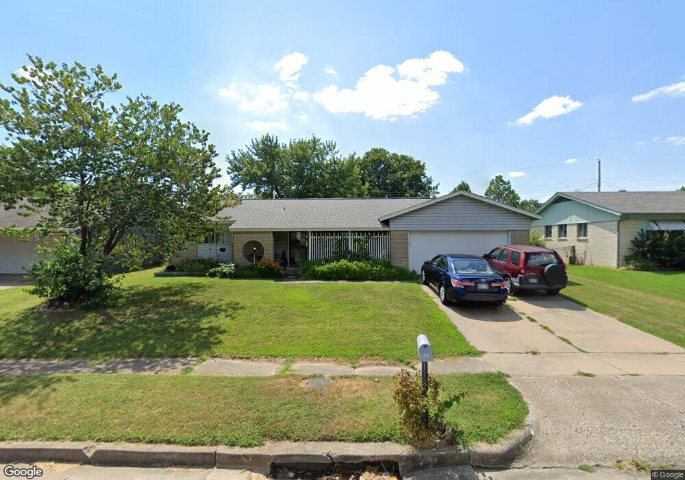 1112 N Fern Ave, Broken Arrow, OK 74012 - photo 1