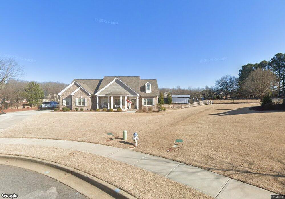 1025 Horseshoe Bend Ln, Bogart, GA 30622 - photo 1