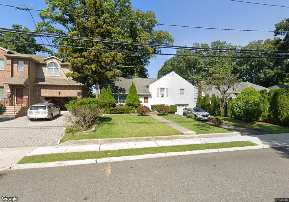 2171 Jones Rd, Fort Lee, NJ 07024 - photo 1