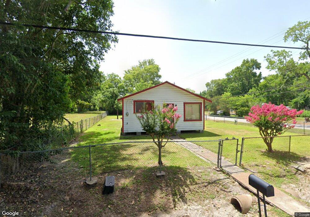 9517 Willow St, Houston, TX 77088 - photo 1
