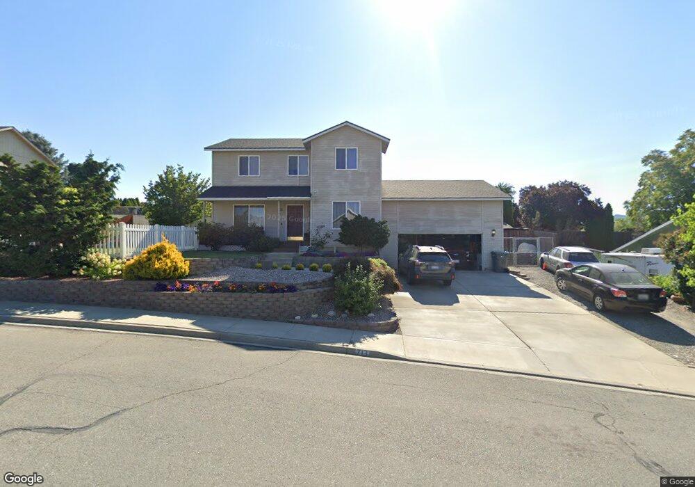 713 S Lexington Place, East Wenatchee, WA 98802 - photo 1