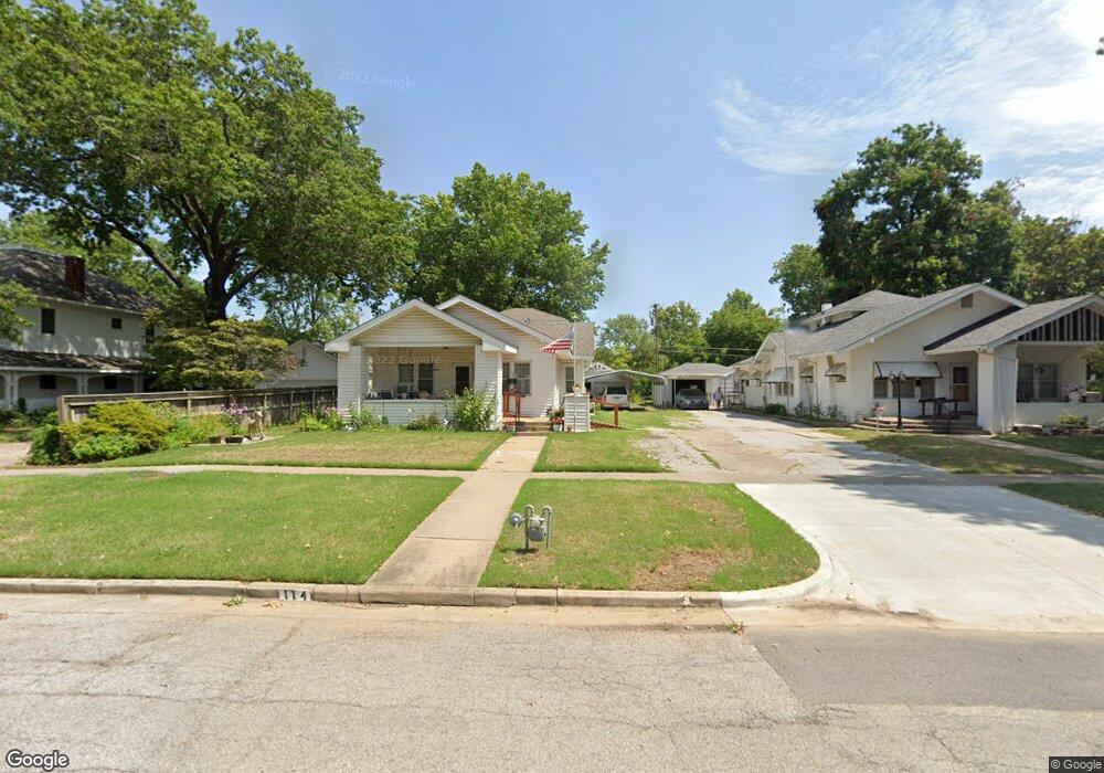 114 E 5th St, Claremore, OK 74017 - photo 1