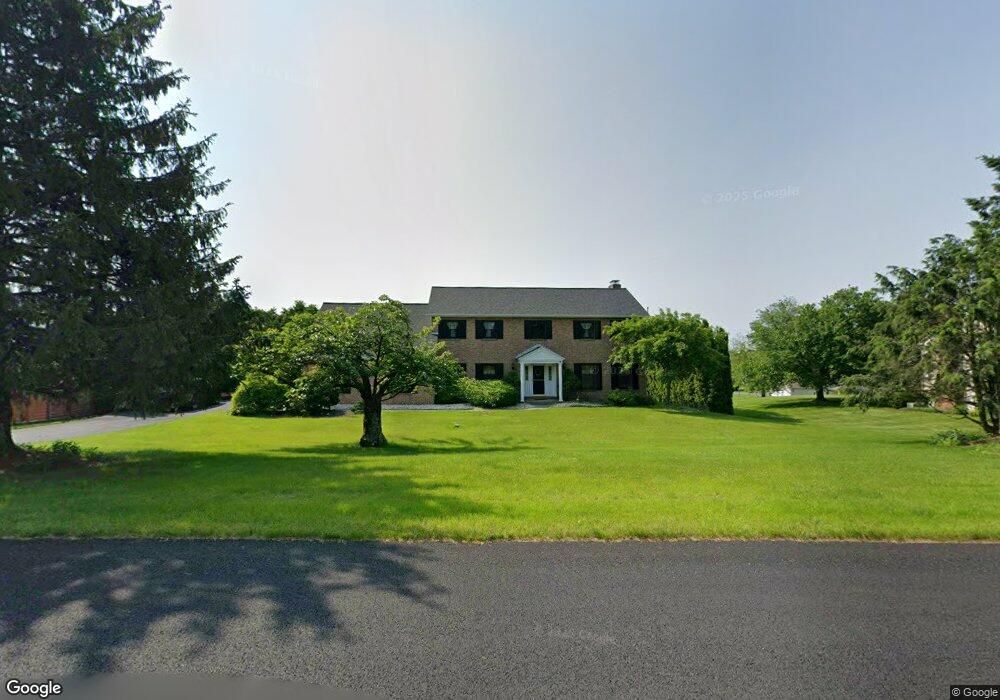 2770 Bridle Path Rd, Slatington, PA 18080 - photo 1