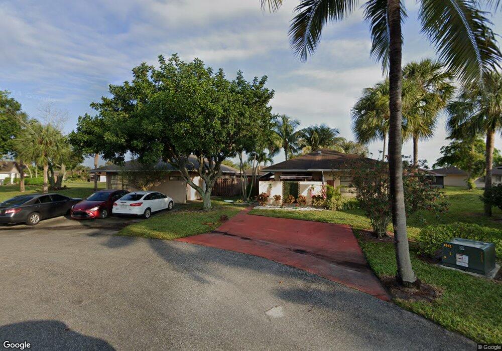 5285 Robbie Ct unit 6A, West Palm Beach, FL 33415 - photo 1