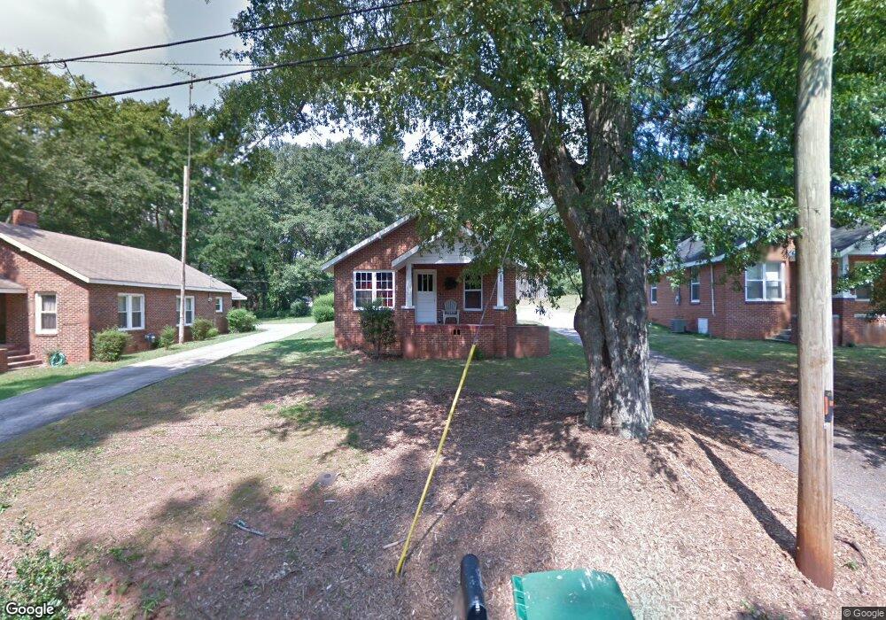 133 Ivey St, Commerce, GA 30529 - photo 1