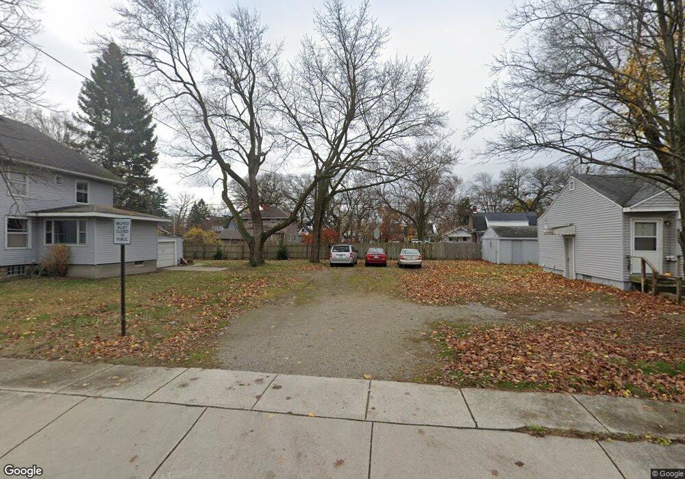 900 Tunnel St, Port Huron, MI 48060 - photo 1