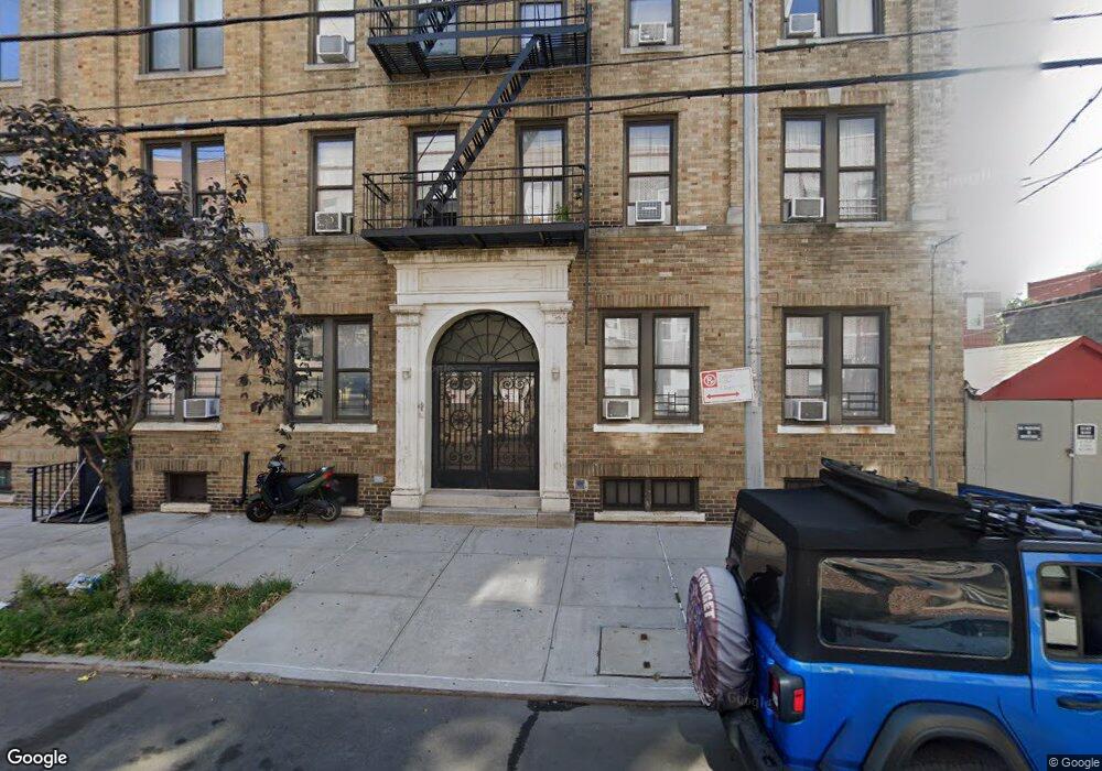 28-23 42nd St unit C-1, Astoria, NY 11103 - photo 1