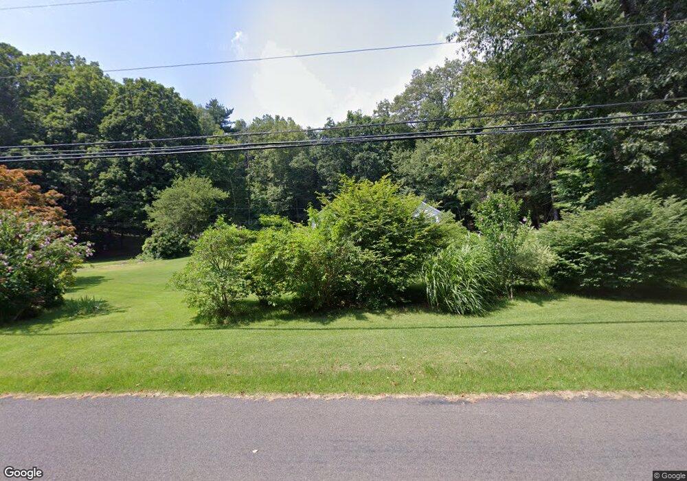 539 Firetown Rd, Simsbury, CT 06070 - photo 1