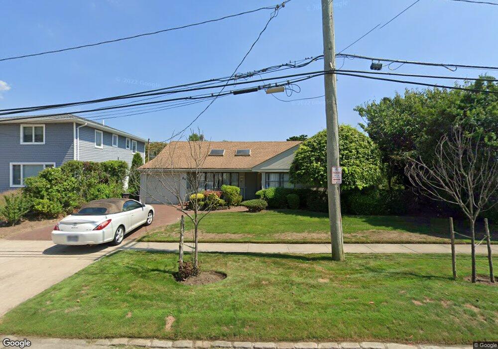 54 Dutchess Blvd, Atlantic Beach, NY 11509 - photo 1