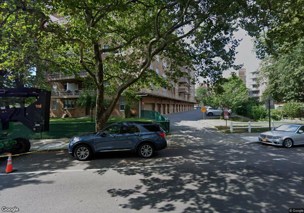 15135 84th St unit 6G, Howard Beach, NY 11414 - photo 1