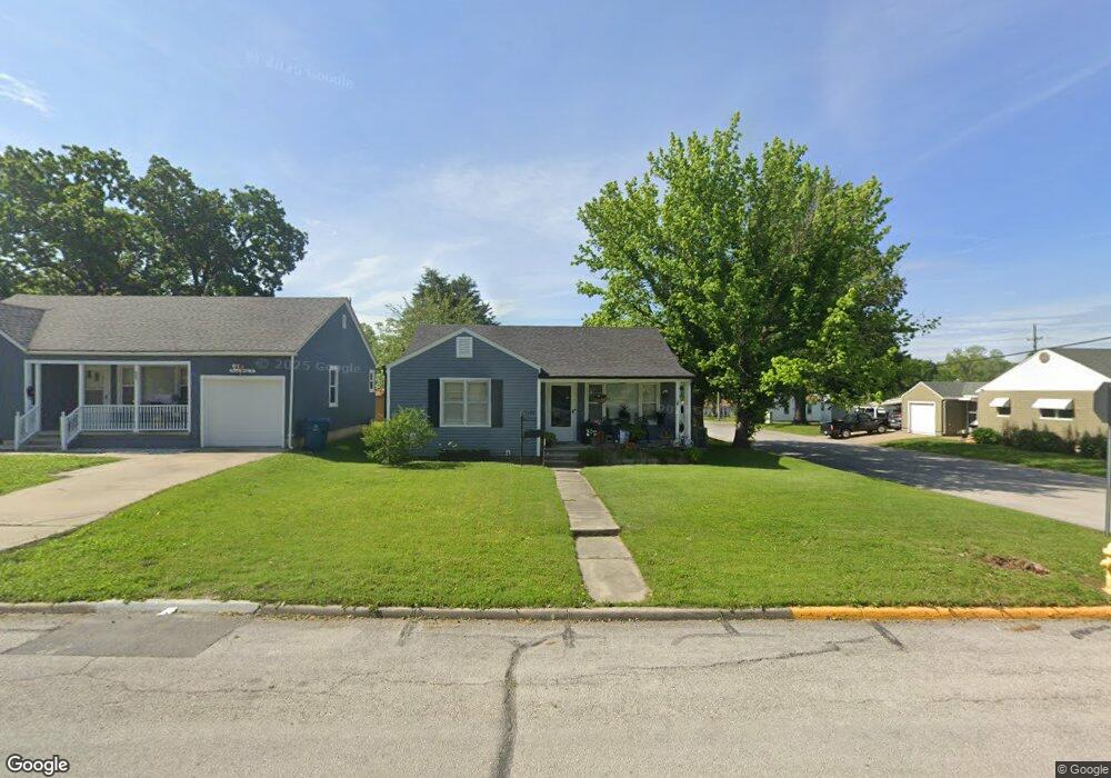 1126 Olive St, Carthage, MO 64836 - photo 1