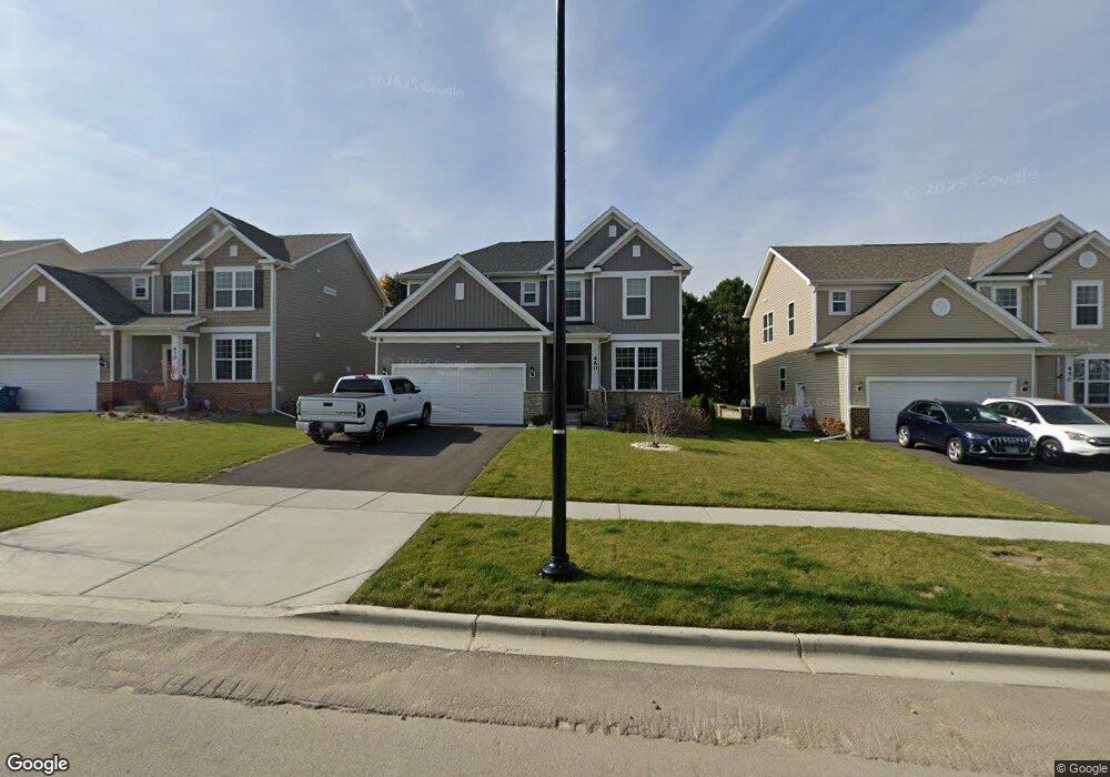 460 Alpine Dr, Algonquin, IL 60102 - photo 1