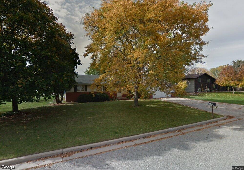 2105 N Garys Ln, Appleton, WI 54914 - photo 1