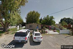211 1st St, Zillah, WA 98953